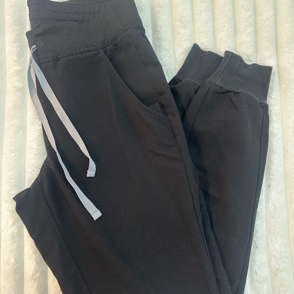 FIGS Women Zamora Jogger
